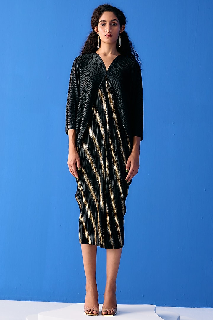 Black Pleated Polyester Kaftan Dress by Pleats By Aruni