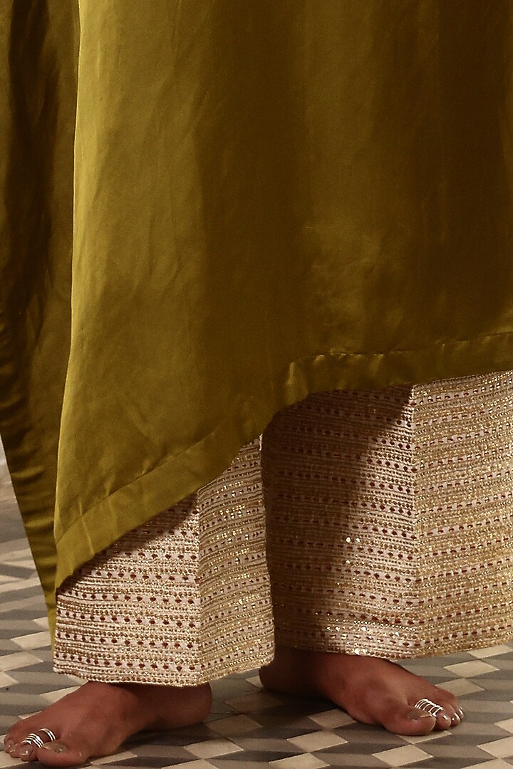 Green Linen Satin Hand Embroidered Kaftan by Aravi at Pernia's Pop Up Shop