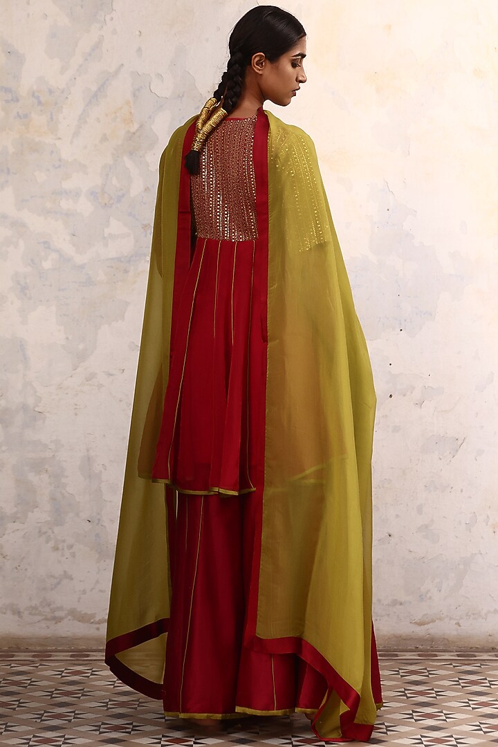 Red Linen Satin & Organza Hand Embroidered Kurta Set by Aravi at Pernia's Pop Up Shop