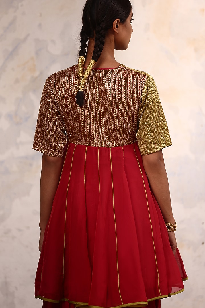 Red Linen Satin & Organza Hand Embroidered Kurta Set by Aravi at Pernia's Pop Up Shop