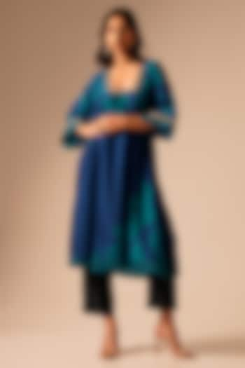 Teal Blue Bemberg Raw Silk Digital Printed Kaftan Set by Aravi at Pernia's Pop Up Shop