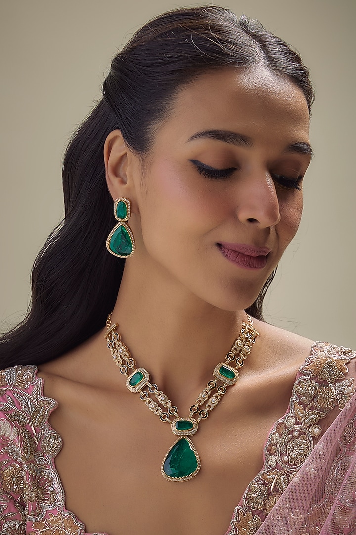Gold Finish Emerald Doublet Stone & Kundan Polki Pendant Necklace Set by Aryah Jewels at Pernia's Pop Up Shop