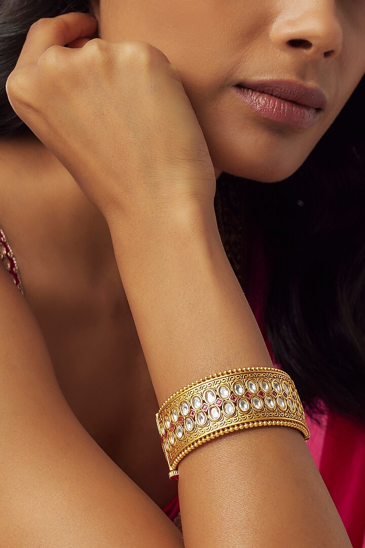 Gold Finish Uncut & Emerald Stone Bracelet by Aryah Jewels