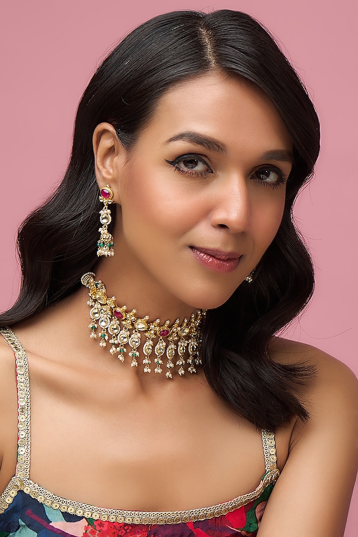 Gold Finish Kundan Polki & Beaded Choker Necklace Set by Aryah Jewels at Pernia's Pop Up Shop