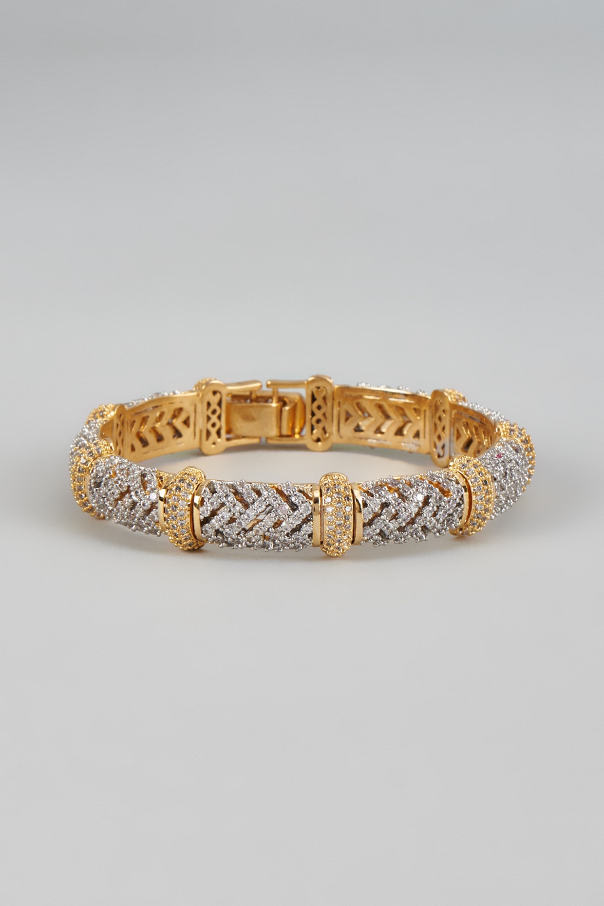 Kaira Open Setting Diamond Bracelet - EF-IF Diamond Jewellery