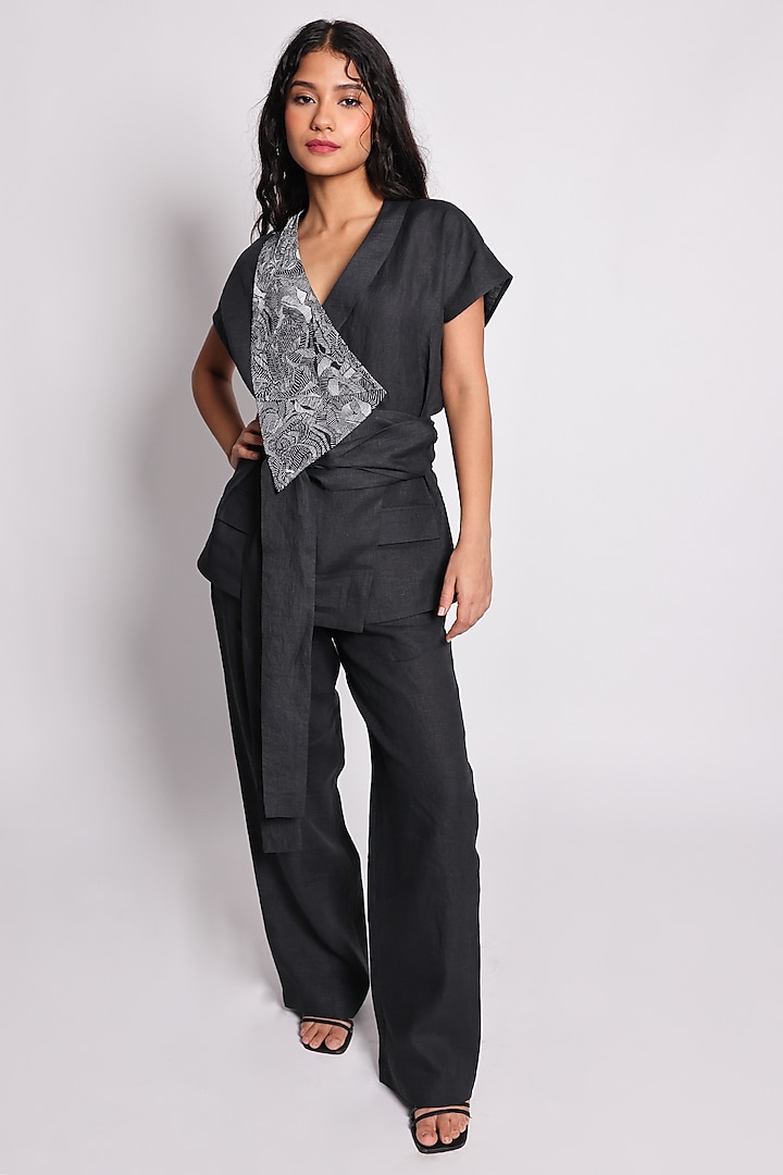 Black Linen Hand Embroidered Co-Ord Set by ARYA GIRI at Pernia's Pop Up Shop
