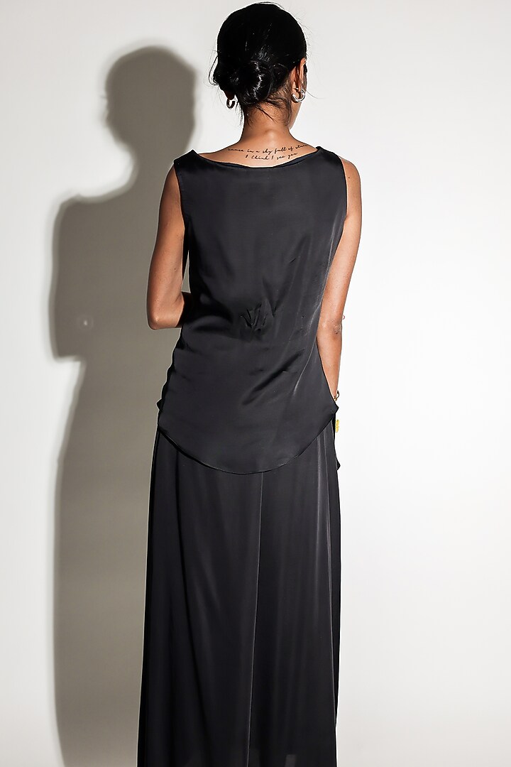 Black Satin Hand Embroidered Co-Ord Set by ARYA GIRI at Pernia's Pop Up Shop