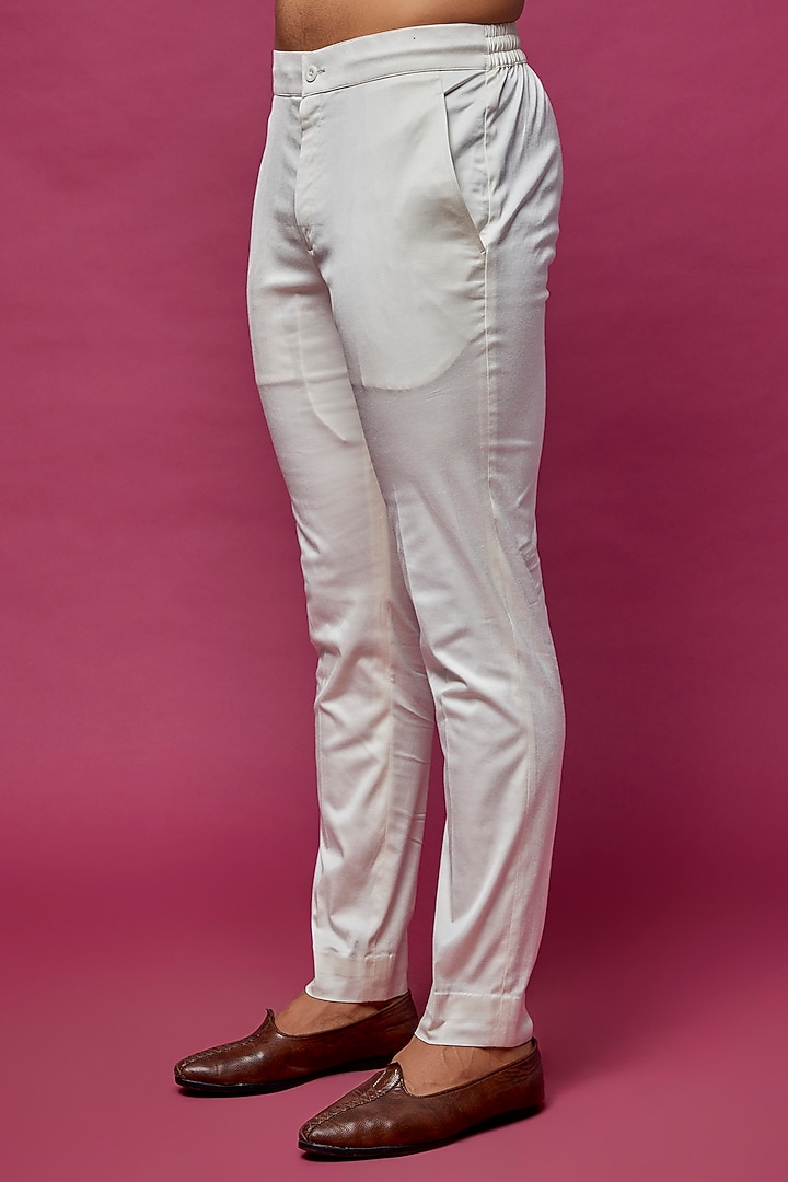 White Chanderi Silk Embroidered & Printed Kurta Set by ARJAN DUGAL at Pernia's Pop Up Shop
