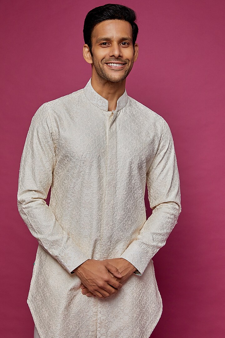 White Chanderi Silk Embroidered & Printed Kurta Set by ARJAN DUGAL at Pernia's Pop Up Shop