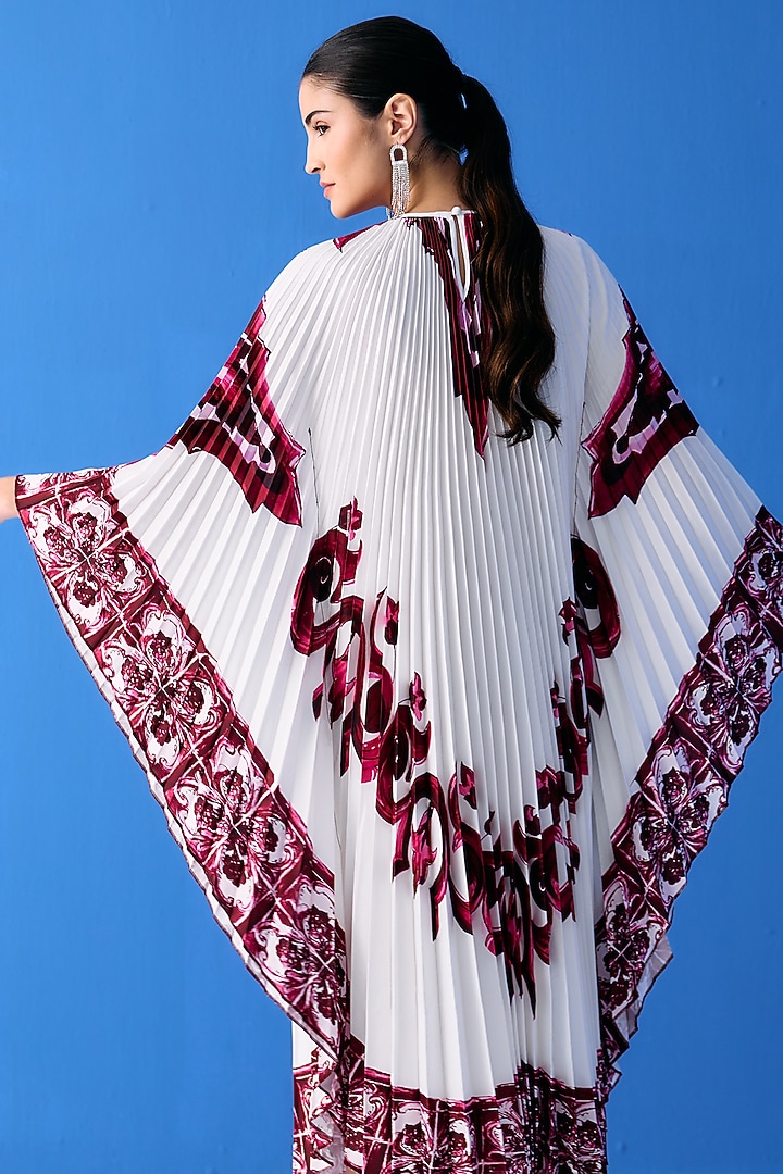 White & Red Crepe Printed Cape Set by Pleats By Aruni at Pernia's Pop Up Shop