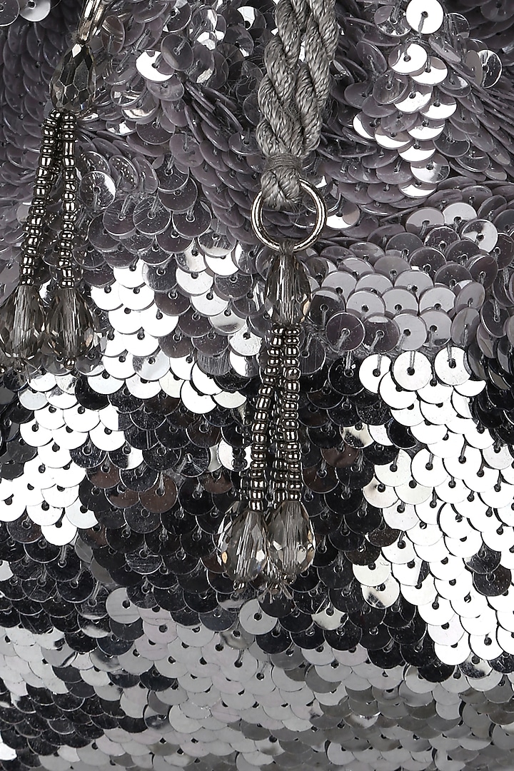 Silver Embroidered Handmade Potli by Aanchal Sayal at Pernia's Pop Up Shop