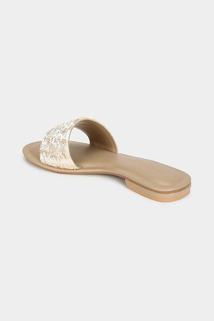 Ivory Handcrafted Slippers by Aanchal Sayal at Pernia's Pop Up Shop