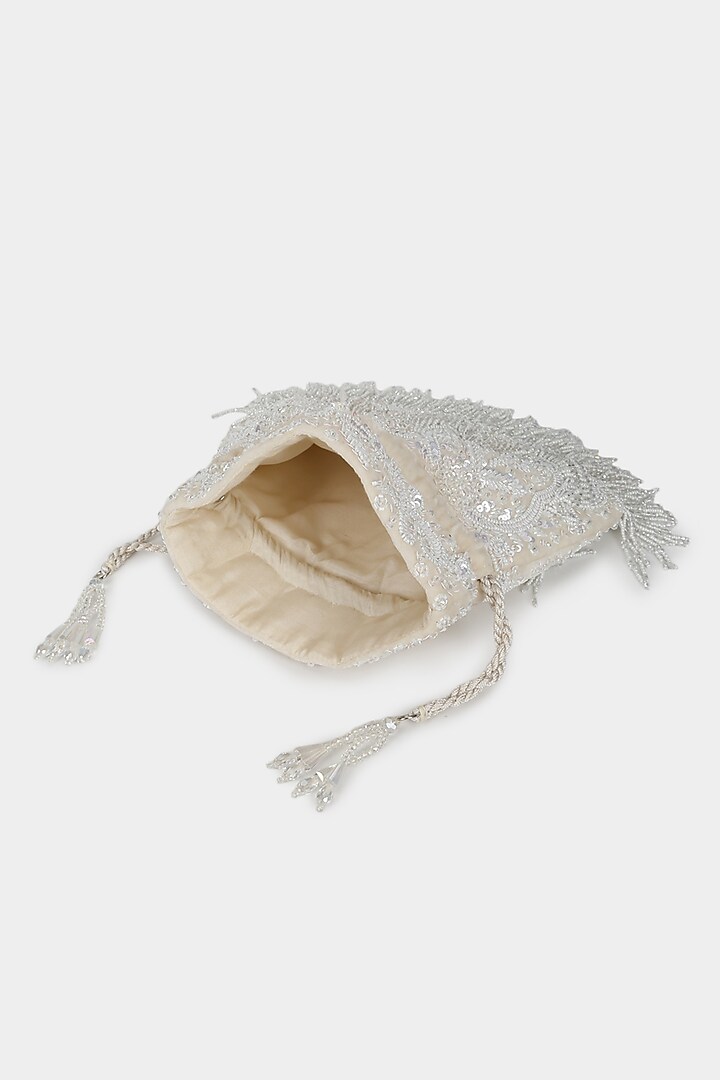 Ivory Velvet Crystal Embroidered Potli by Aanchal Sayal at Pernia's Pop Up Shop