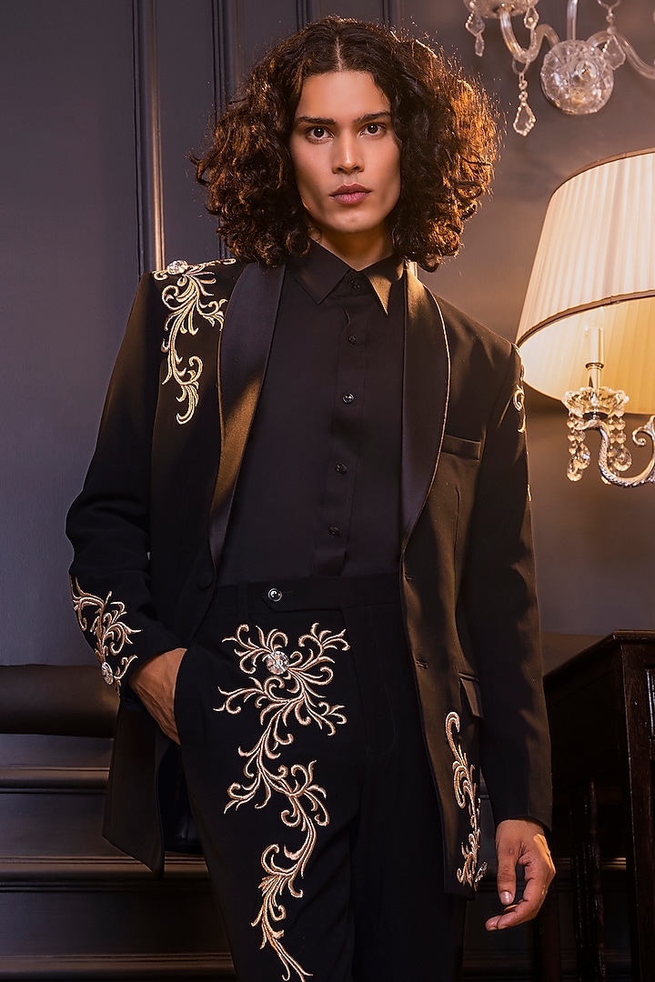 Black Osaka Machine Embroidered Blazer Set by World of Asra Men at Pernia's Pop Up Shop