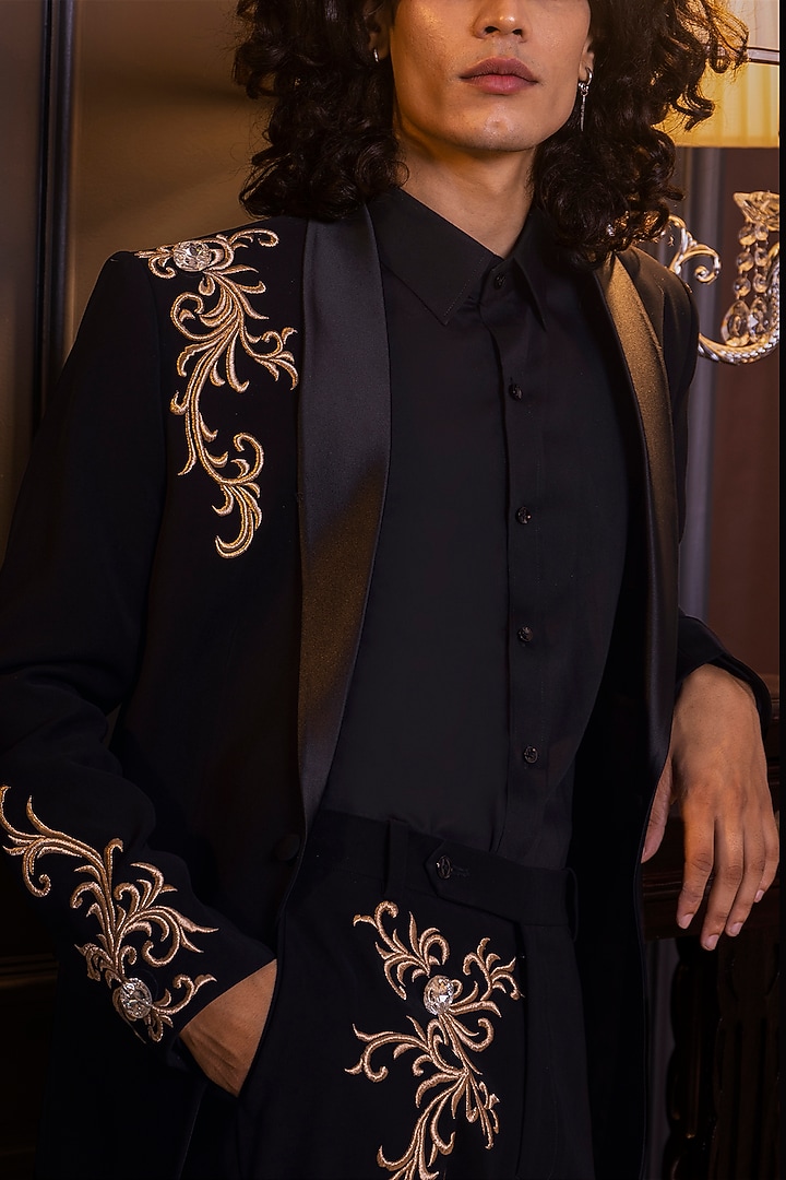 Black Osaka Machine Embroidered Blazer Set by World of Asra Men at Pernia's Pop Up Shop