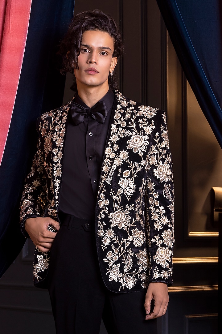 Black Velvet Floral Machine Embroidered Single-Breasted Blazer Set 