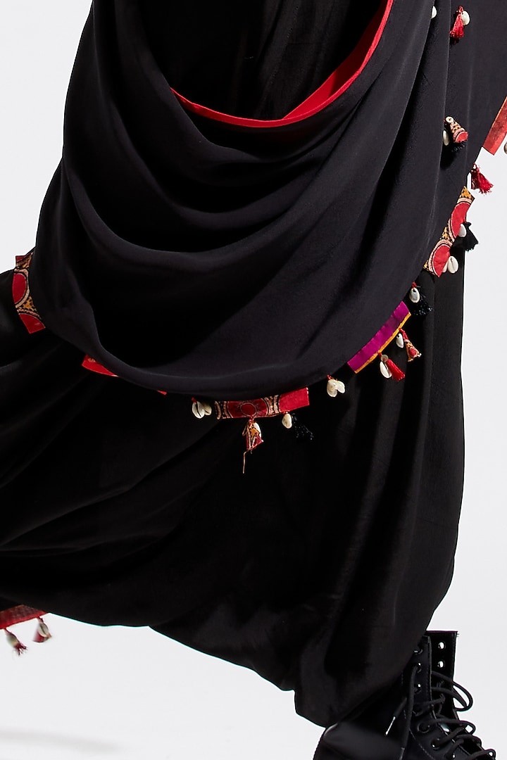 Surmai Draped Party Wear Saree by ASEEM KAPOOR at Pernia's Pop Up Shop