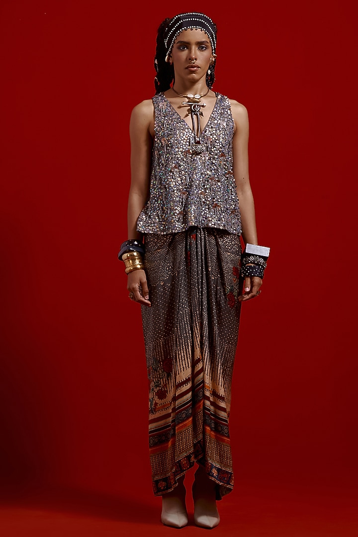 Ash Grey Crush Silk Resham Thread Embroidered Top by ASEEM KAPOOR at Pernia's Pop Up Shop