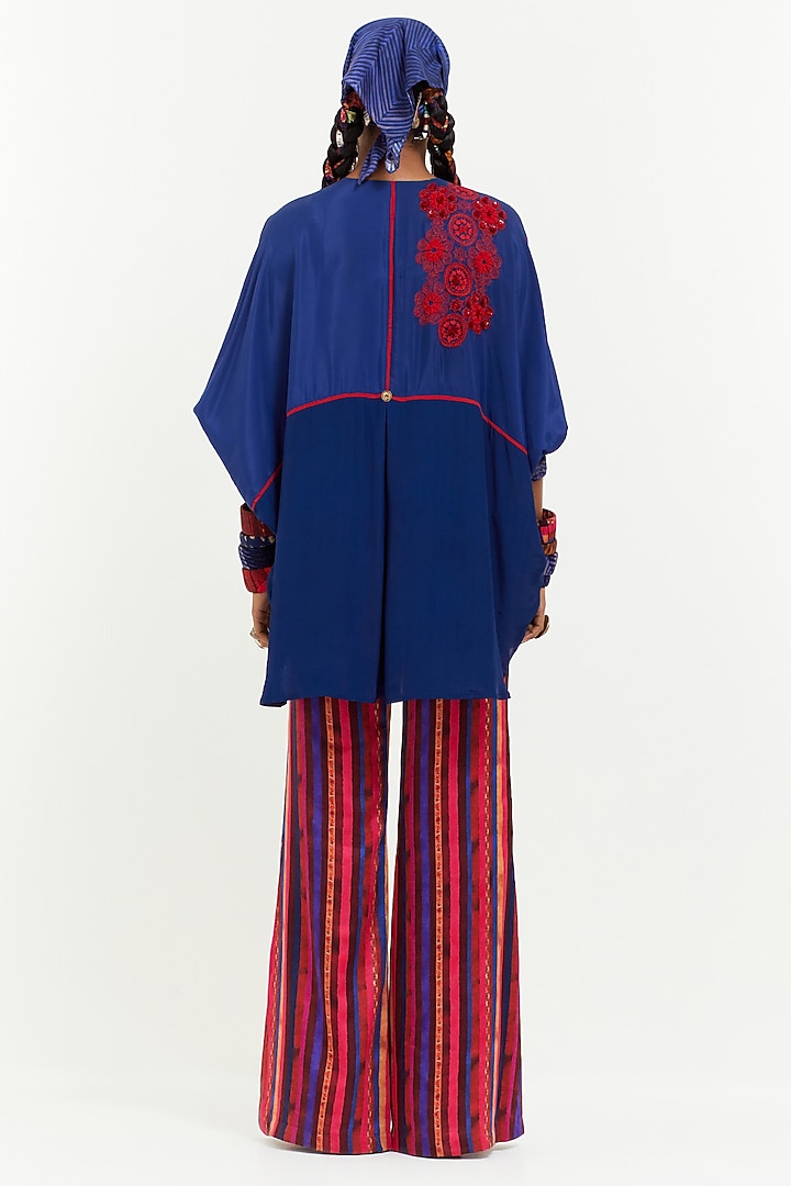 Sapphire Italian Crepe Aari Embroidered & Printed Co-Ord Set by Aseem kapoor at Pernia's Pop Up Shop