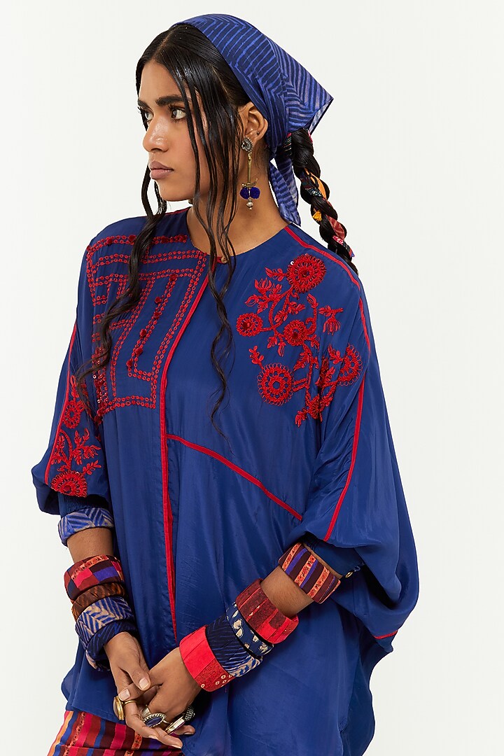 Sapphire Italian Crepe Aari Embroidered & Printed Co-Ord Set by Aseem kapoor at Pernia's Pop Up Shop