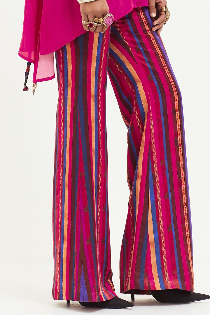 Pink Italian Crepe Bead Work Color-Blocked Co-Ord Set by Aseem kapoor at Pernia's Pop Up Shop