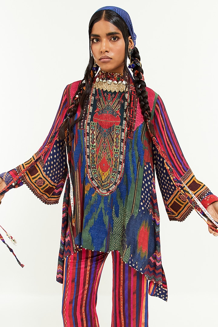 Multi-Colored Crinkle Crepe Sequins & Moti Work Printed Short Kurta Set by Aseem kapoor at Pernia's Pop Up Shop