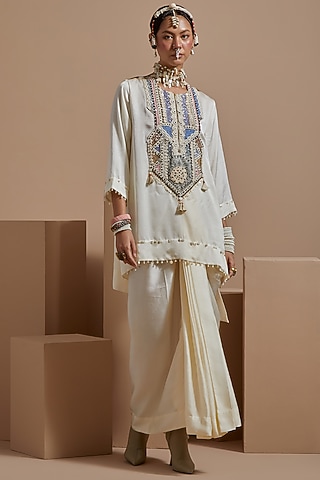 Mogra White Crushed Silk Textured Skirt Set by ASEEM KAPOOR