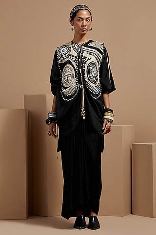 Surmai Black & Mogra White Cotton Silk Embroidered Gilet Set by ASEEM KAPOOR