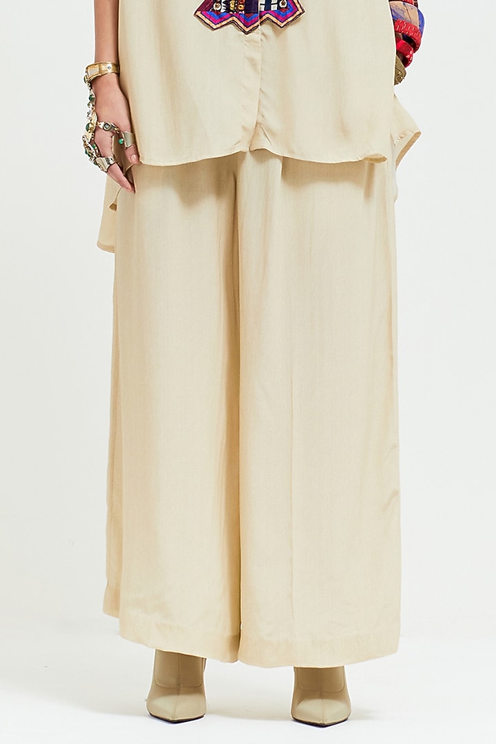 White Natural Crepe Printed Co-Ord Set by ASEEM KAPOOR at Pernia's Pop Up Shop