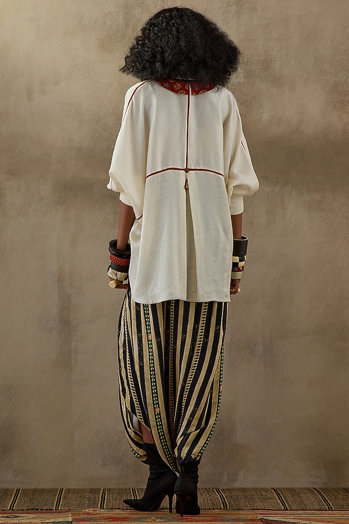 Black Natural Crepe Printed Pant Set by ASEEM KAPOOR at Pernia's Pop Up Shop
