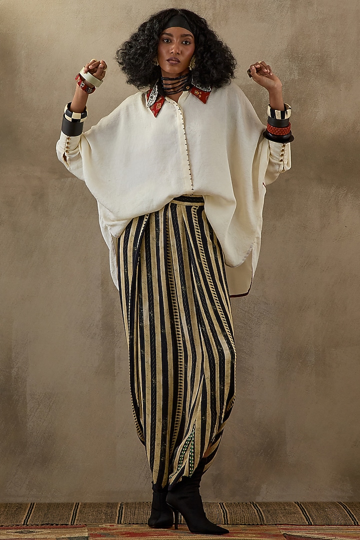 Black Natural Crepe Printed Pant Set by ASEEM KAPOOR at Pernia's Pop Up Shop