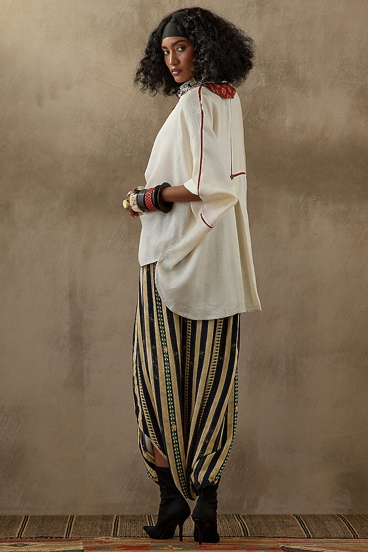 Black Natural Crepe Printed Pant Set by ASEEM KAPOOR at Pernia's Pop Up Shop