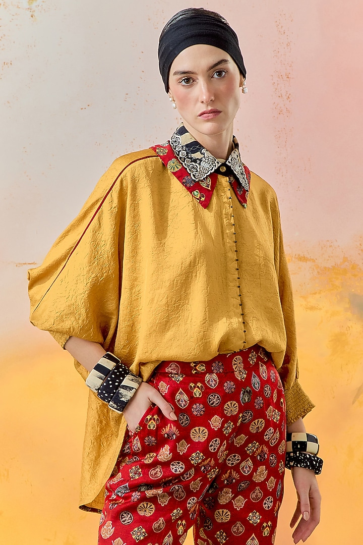 Sindoor Red Slub Satin Printed Pant Set by ASEEM KAPOOR at Pernia's Pop Up Shop