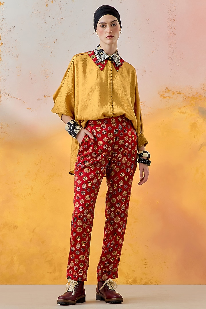 Sindoor Red Slub Satin Printed Pant Set by ASEEM KAPOOR at Pernia's Pop Up Shop