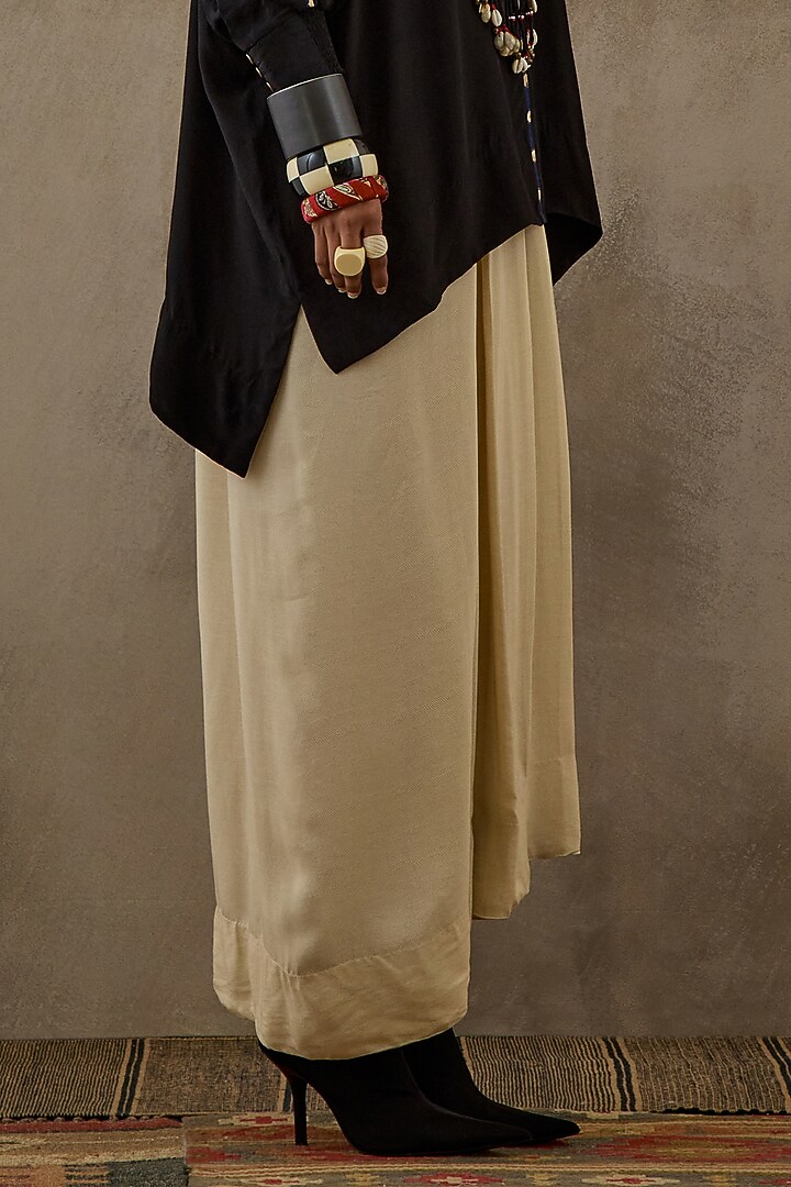 Mogra White Natural Crepe Draped Skirt Set by ASEEM KAPOOR at Pernia's Pop Up Shop
