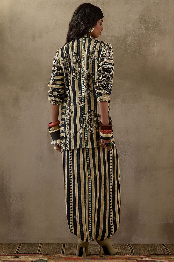 Black & White Slub Satin Embroidered Open Jacket by ASEEM KAPOOR at Pernia's Pop Up Shop
