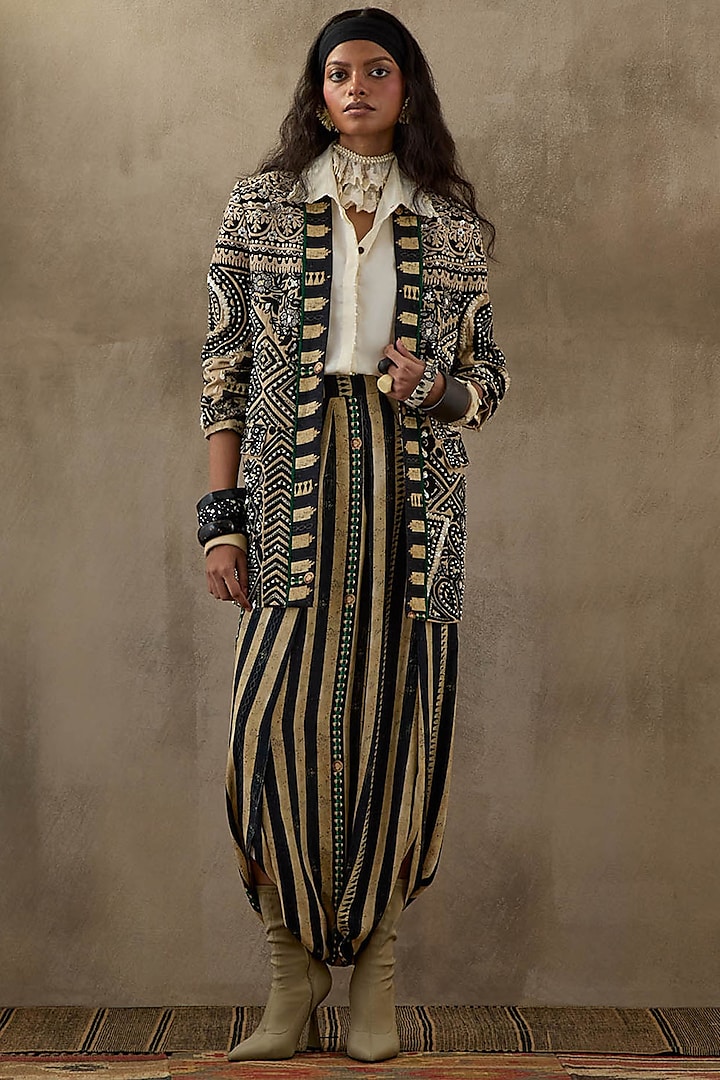 Black & White Slub Satin Embroidered Jacket Set by ASEEM KAPOOR at Pernia's Pop Up Shop