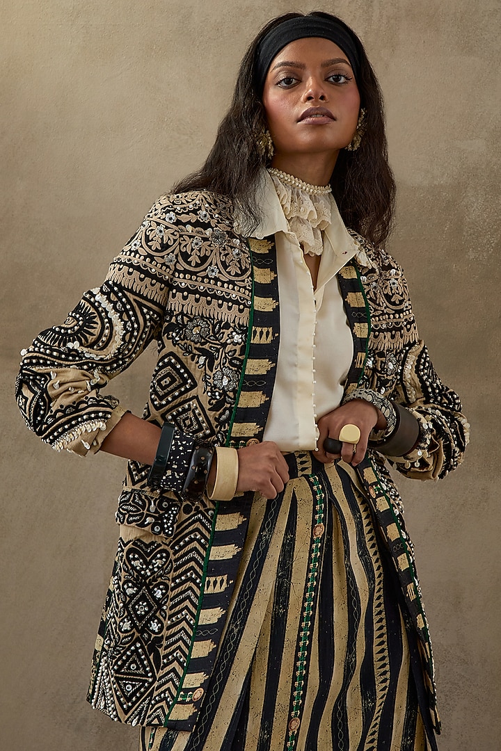 Black & White Slub Satin Embroidered Jacket Set by ASEEM KAPOOR at Pernia's Pop Up Shop