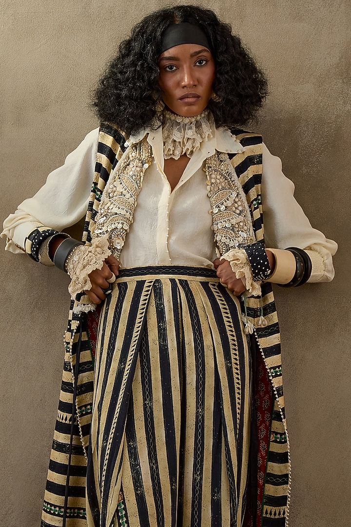 Black & White Mushroom Twill Embroidered Sleeveless Jacket Set by ASEEM KAPOOR at Pernia's Pop Up Shop