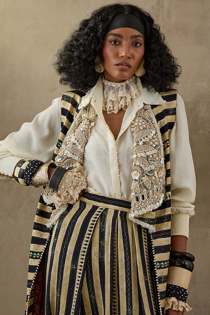 Black & White Mushroom Twill Embroidered Sleeveless Jacket Set by ASEEM KAPOOR at Pernia's Pop Up Shop