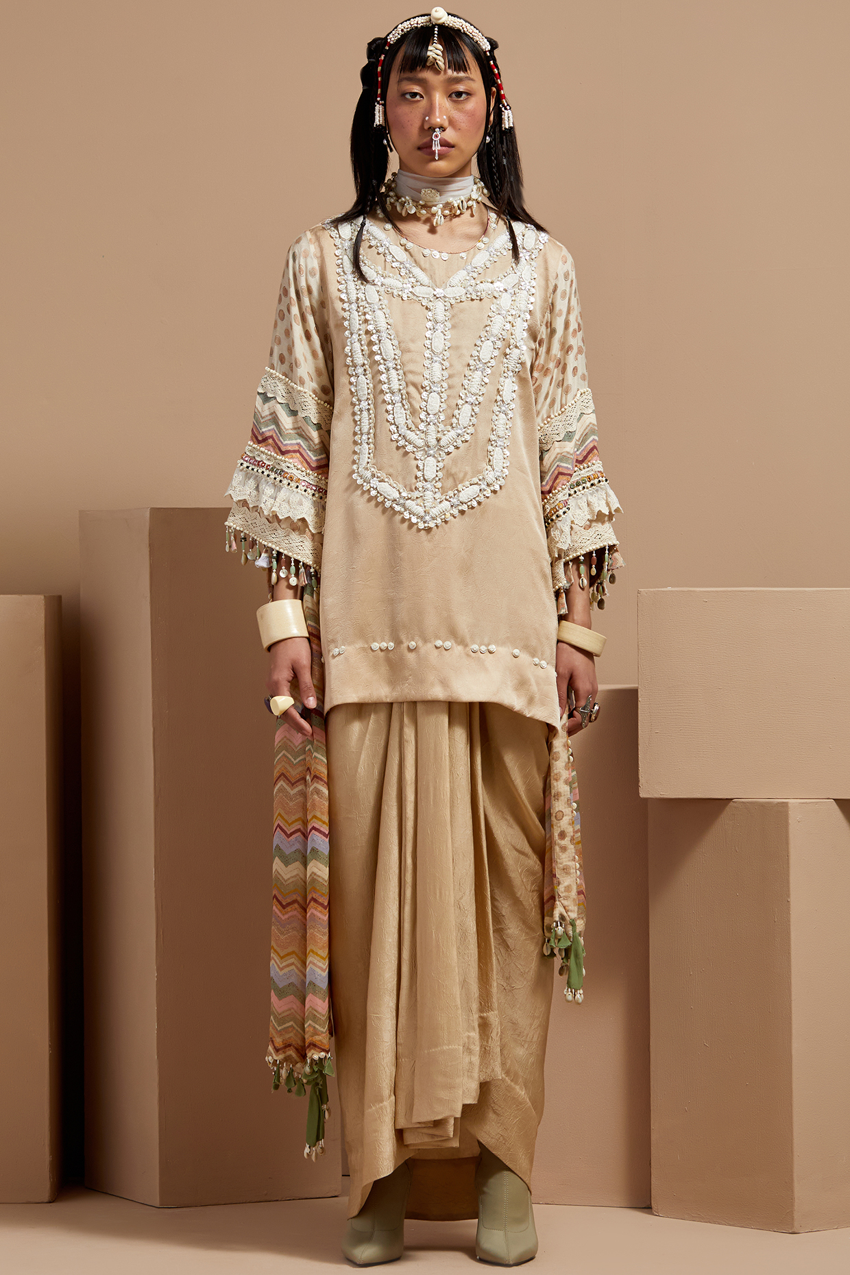 Ecru Crushed Silk Embroidered Kurta Set by ASEEM KAPOOR at Pernia's Pop Up Shop