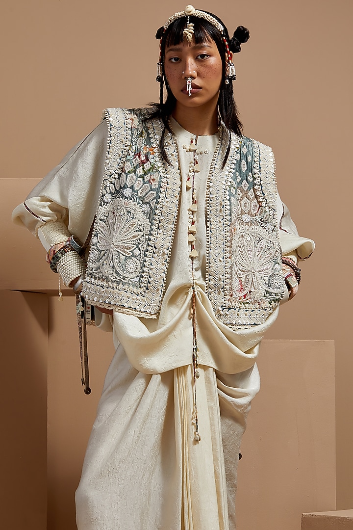 Mogra White Mushroom Twill Embroidered Gilet by ASEEM KAPOOR at Pernia's Pop Up Shop