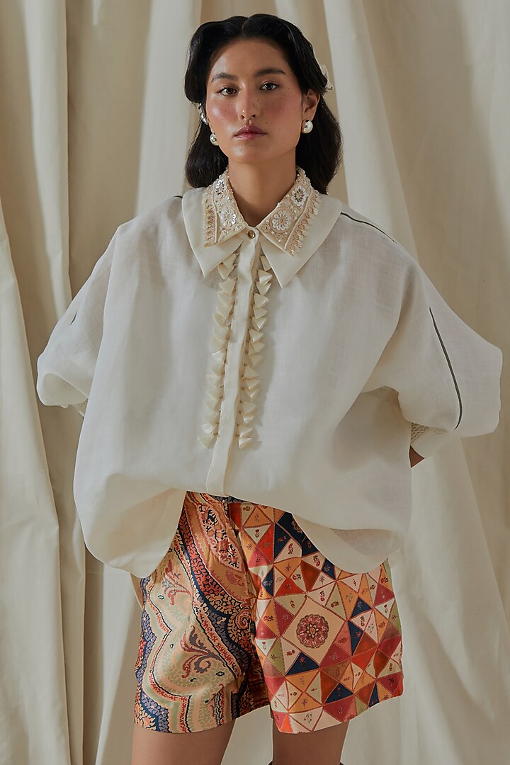 Mogra White Linen Embroidered Co-Ord Set by ASEEM KAPOOR at Pernia's Pop Up Shop