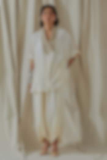 Mogra White Tashan Silk Embroidered Shirt by ASEEM KAPOOR at Pernia's Pop Up Shop