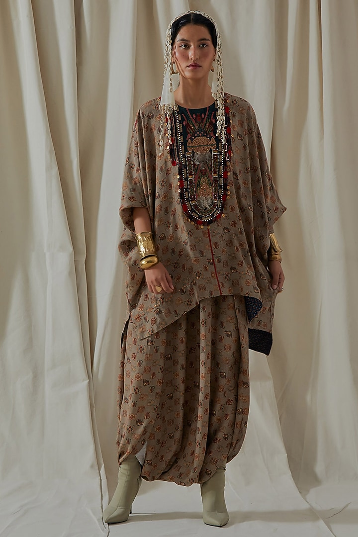 Ecru Italian Crepe Printed & Embroidered Kurta Set by ASEEM KAPOOR at Pernia's Pop Up Shop