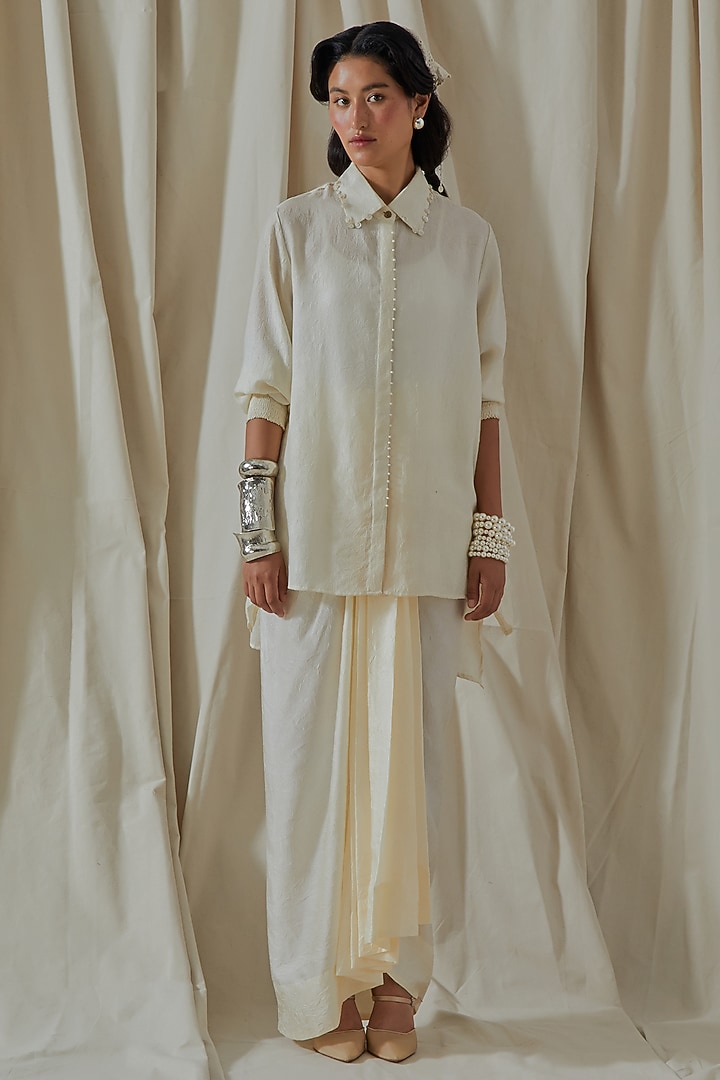 Mogra White Mushroom Twill Resham Thread Embroidered Jacket Set by ASEEM KAPOOR at Pernia's Pop Up Shop