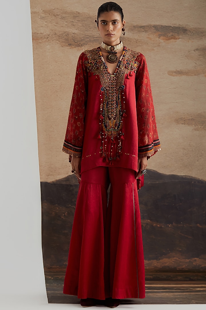 Sindoor Red Crushed Silk Solid Textured Wedding Sharara Set by ASEEM KAPOOR at Pernia's Pop Up Shop