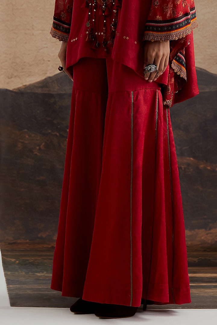 Sindoor Red Crushed Silk Solid Textured Wedding Sharara Set by ASEEM KAPOOR at Pernia's Pop Up Shop