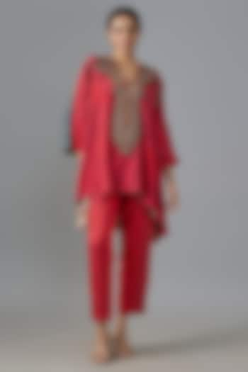 Red Natural Crepe Printed Kurta Set by ASEEM KAPOOR at Pernia's Pop Up Shop