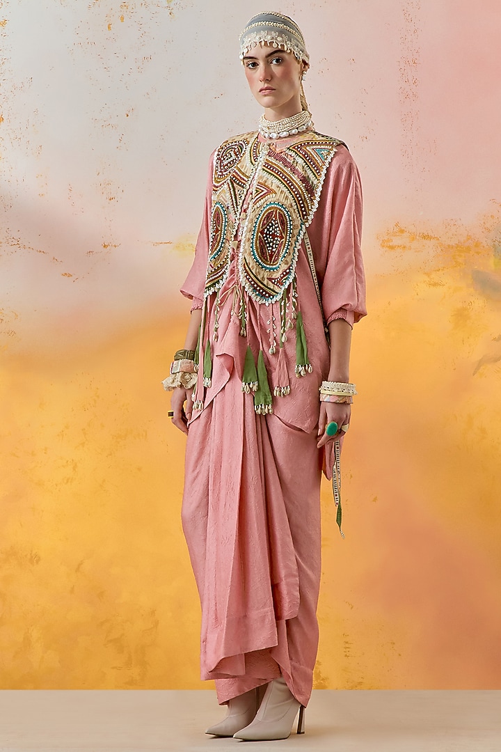 Shell Pink Crushed Silk Pleated Skirt Set by ASEEM KAPOOR at Pernia's Pop Up Shop